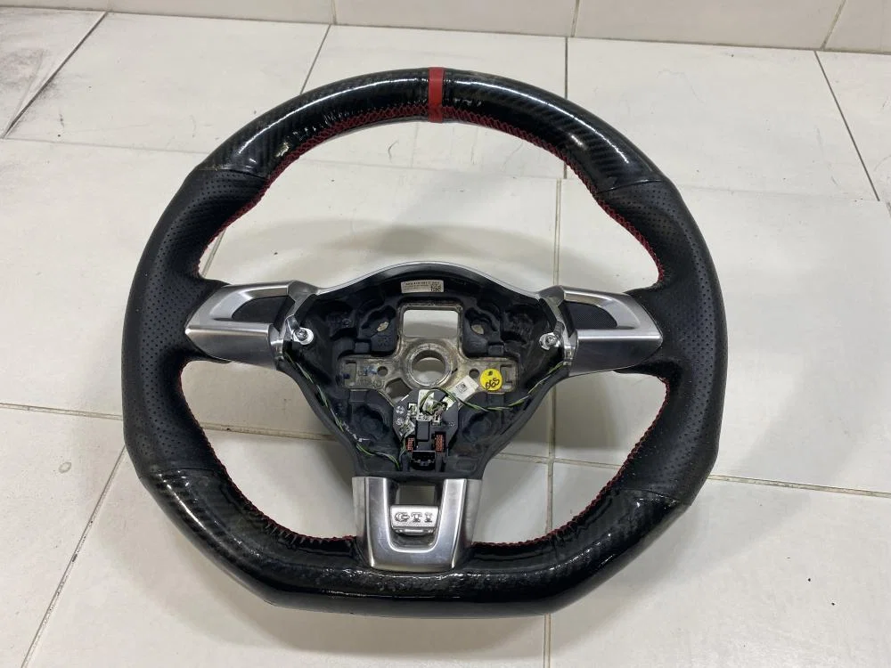Рулевое колесо Volkswagen Golf Mk6 (2008—2012) - изображение 1