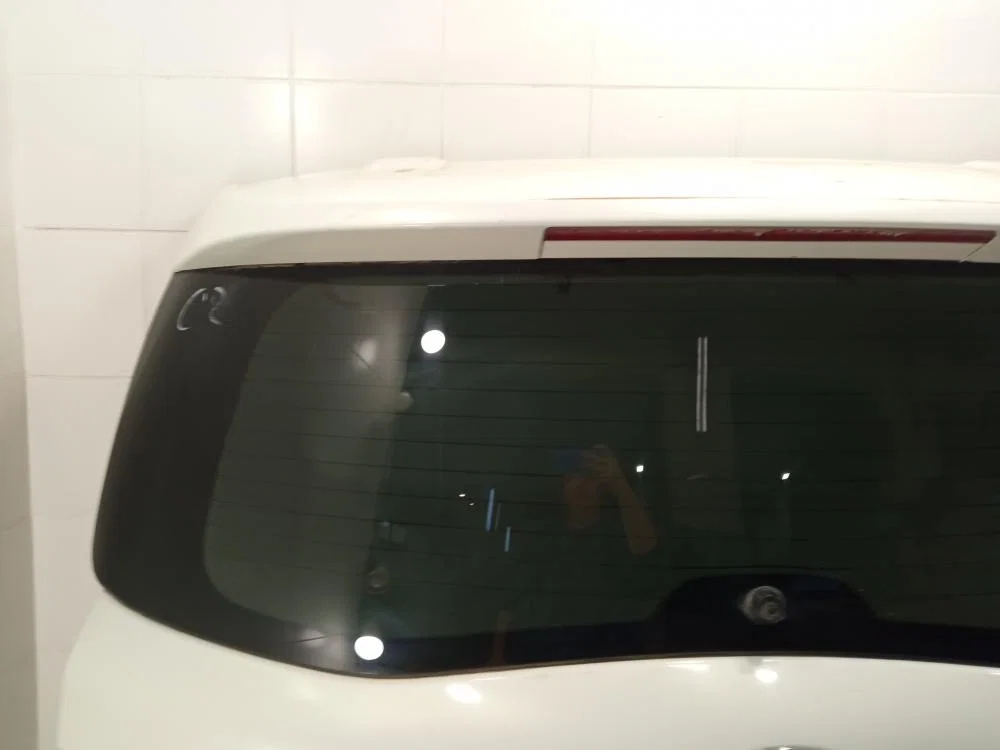 Дверь багажника со стеклом Infiniti QX56 II (2010—2013) - миниатюра 3