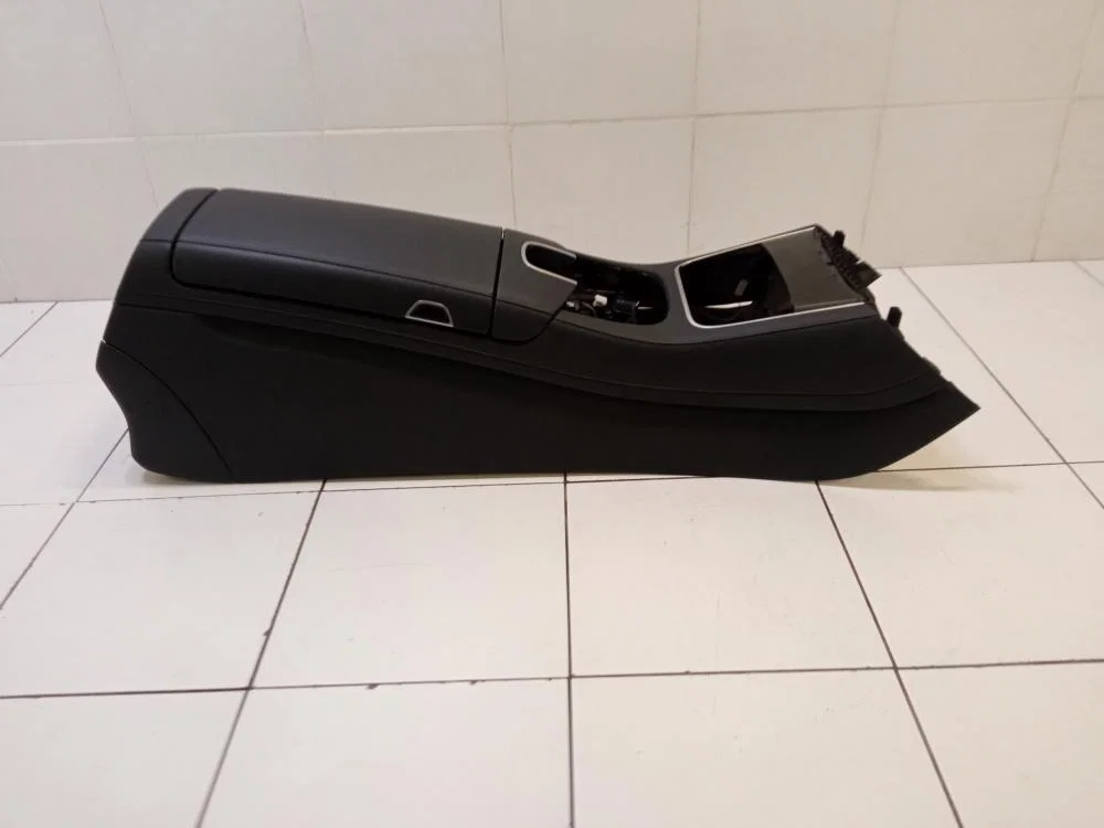 Консоль центральная Mercedes-Benz S-класс W222/C217/A217 (2013—2017) - миниатюра 2
