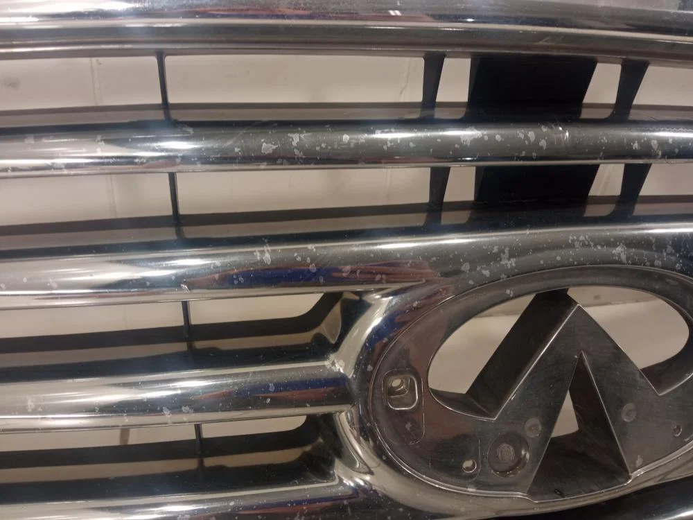 Решетка радиатора Infiniti QX56 II (2010—2013) - миниатюра 7