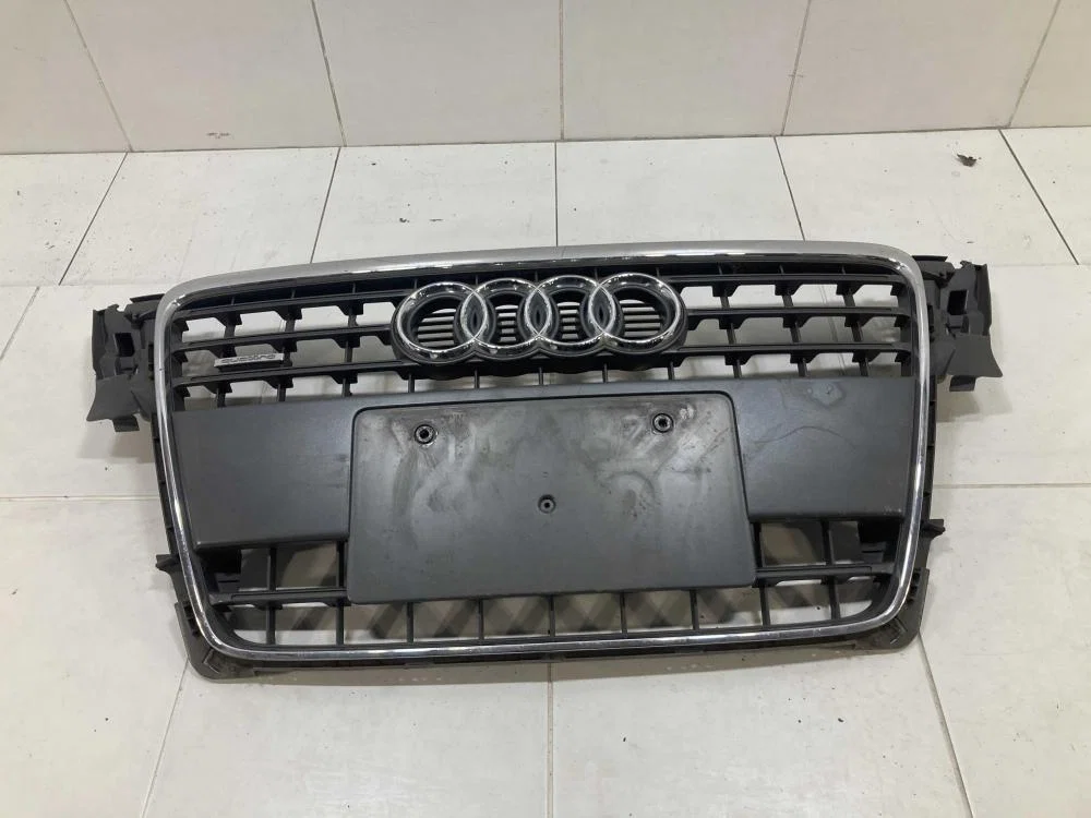 Решетка радиатора Audi A4 B8 рестайлинг (2011—2015) - изображение 1