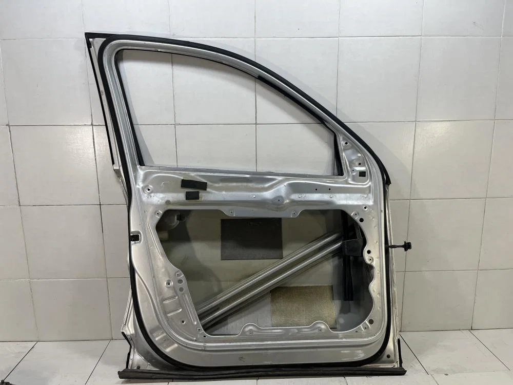 Дверь передняя левая Volkswagen Tiguan I (2007—2011) - миниатюра 2