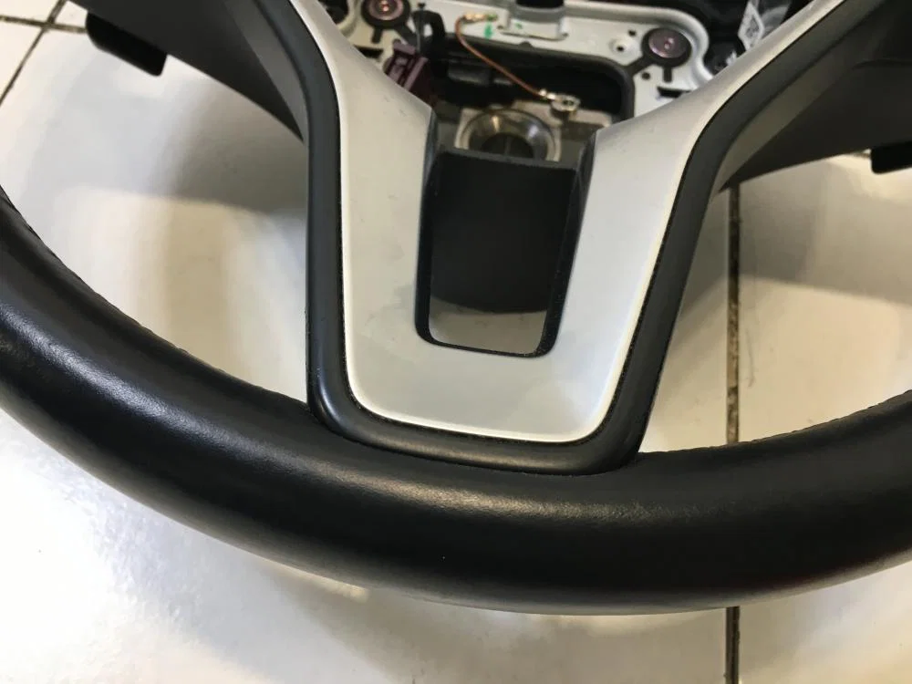 Рулевое колесо Mercedes-Benz E-класс W212/S212/C207/A207 рестайлинг (2013—2016) - миниатюра 3