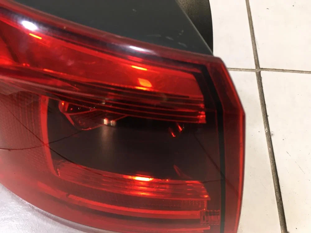 Фонарь задний левый Volkswagen Golf Mk7 (2012—2017) - миниатюра 6