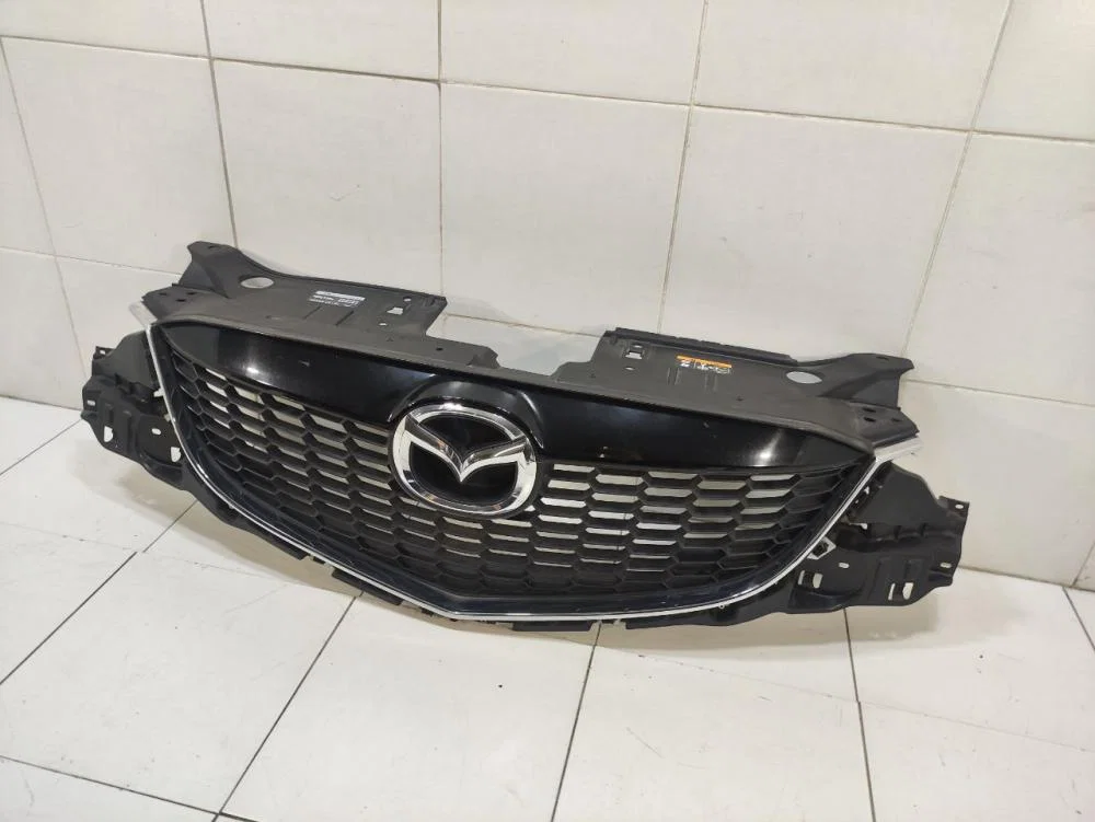 Решетка радиатора Mazda CX-5 I (2011—2015) - миниатюра 3