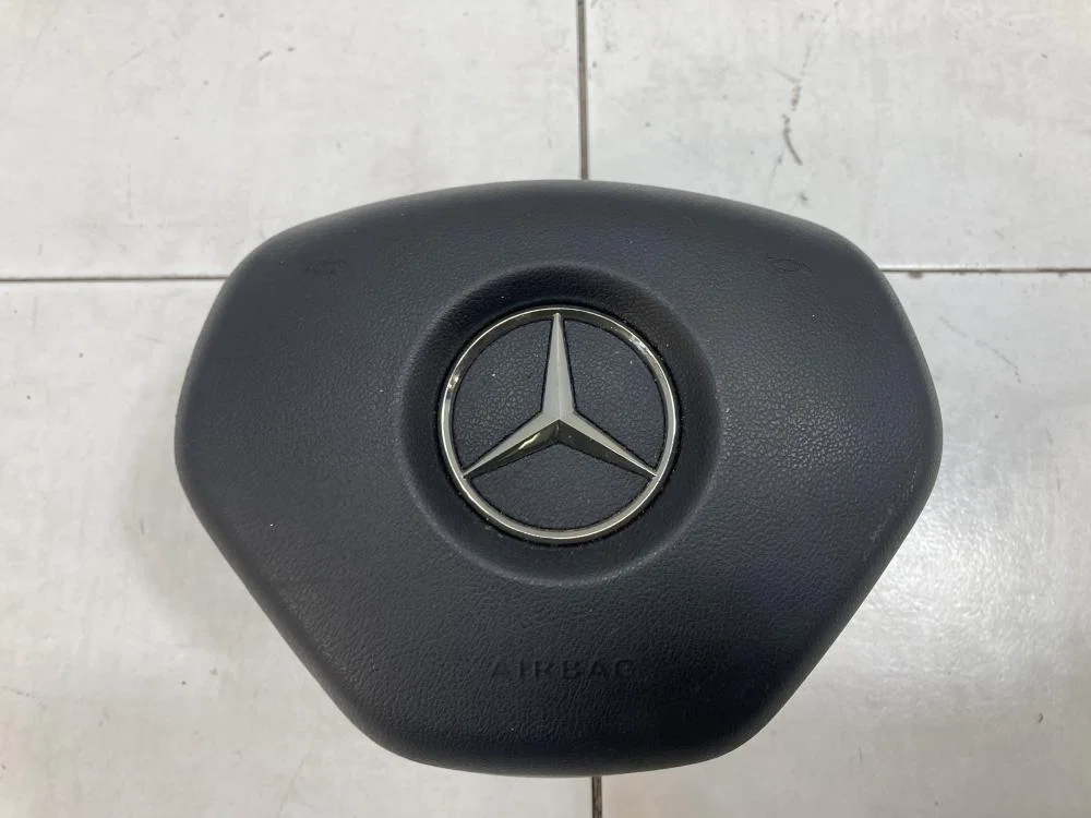 Подушка безопасности в рулевое колесо Mercedes-Benz A-класс W176 (2012—2015)