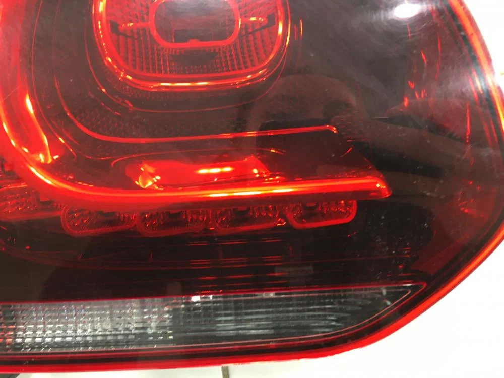 Фонарь задний внутренний левый Volkswagen Golf Mk6 (2008—2012) - миниатюра 8