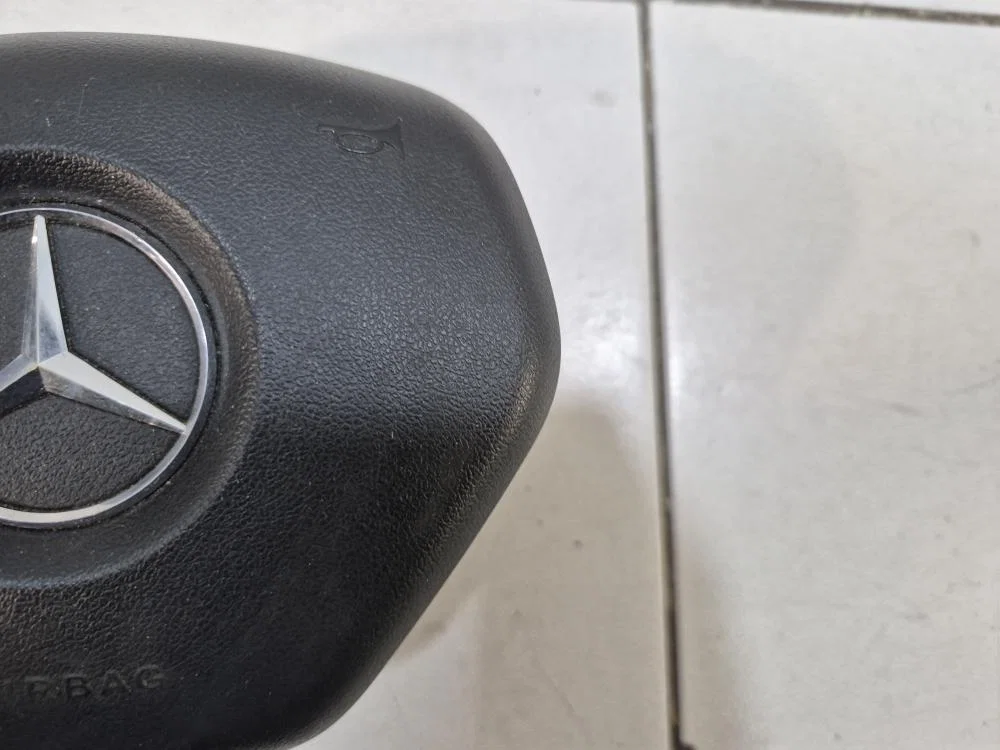 Подушка безопасности в рулевое колесо Mercedes-Benz CLS-класс C218/X218 (2010—2014) - миниатюра 4