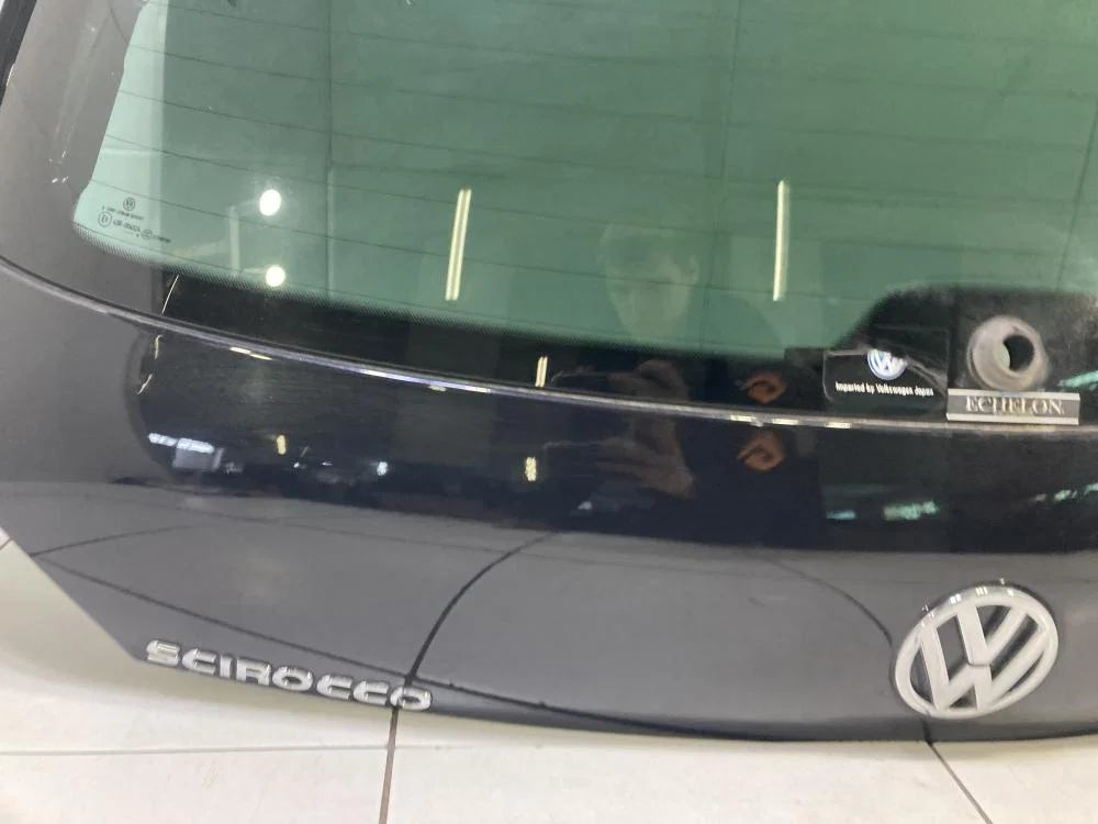 Дверь багажника со стеклом Volkswagen Scirocco III (2008—2014) - миниатюра 7