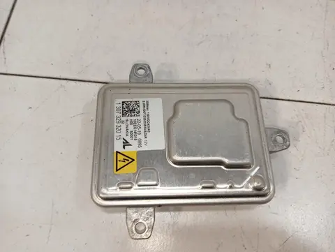 Блок ксеноновой лампы Jeep Cherokee V (2013—2018)