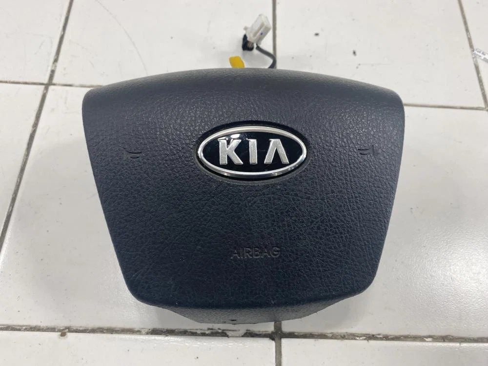 Подушка безопасности в рулевое колесо Kia Sorento II (2009—2012)