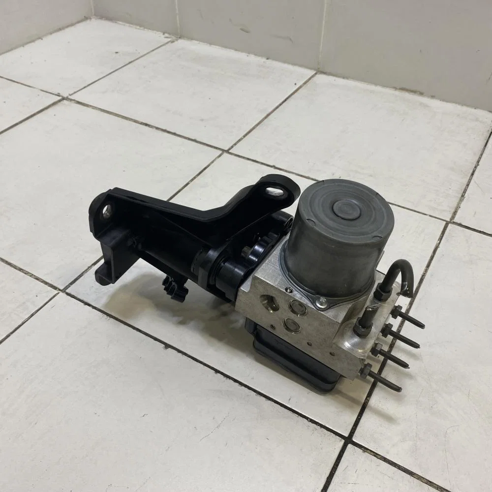 Блок ABS Mercedes-Benz E-класс W212/S212/C207/A207 рестайлинг (2013—2016) - миниатюра 2