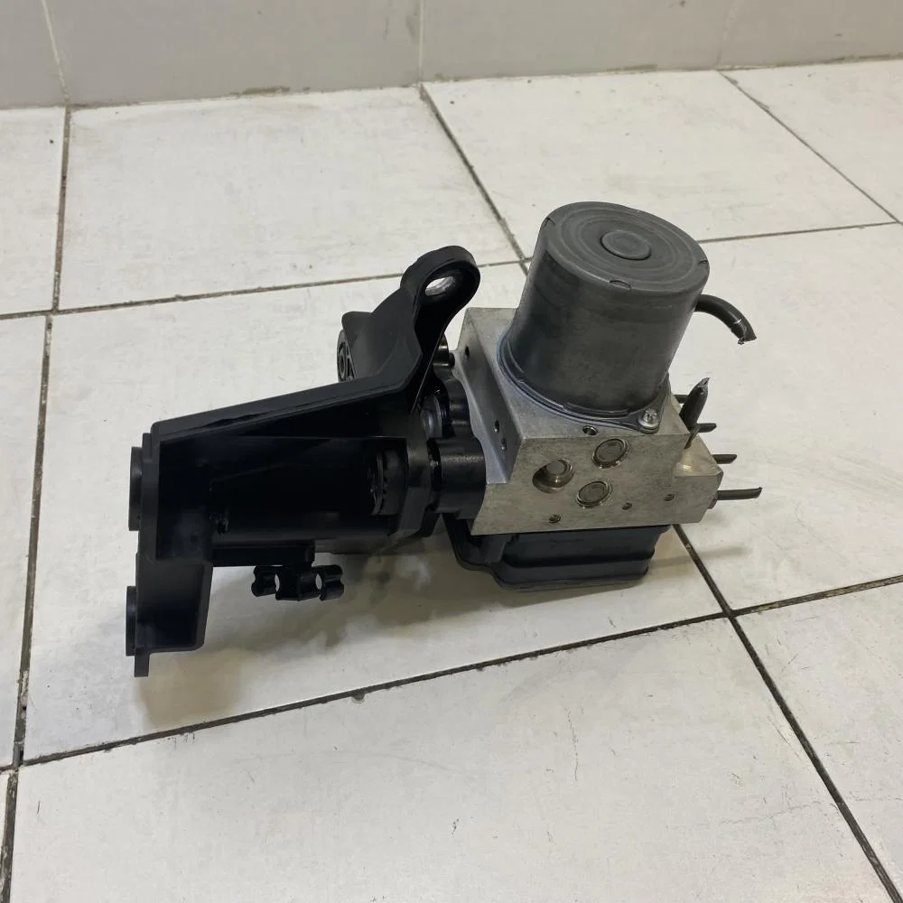 Блок ABS Mercedes-Benz E-класс W212/S212/C207/A207 рестайлинг (2013—2016) - миниатюра 3
