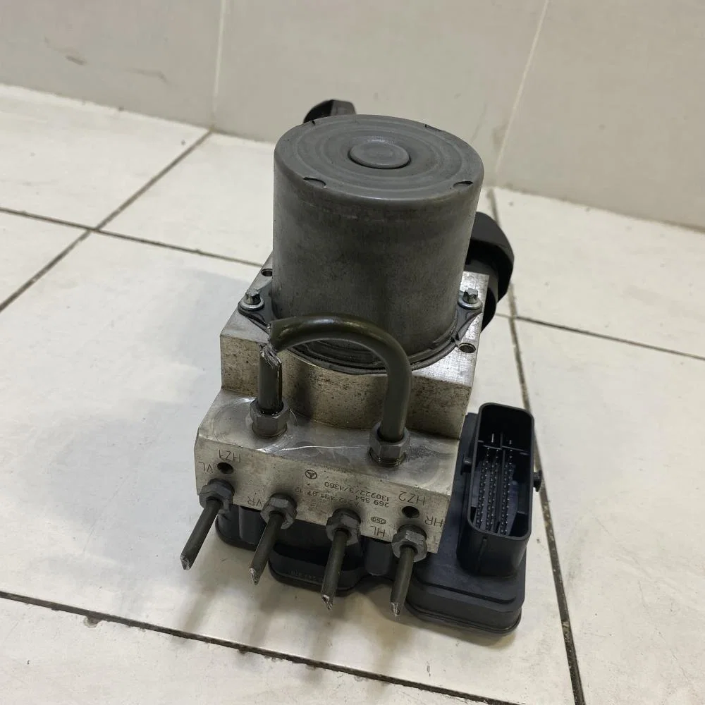 Блок ABS Mercedes-Benz E-класс W212/S212/C207/A207 рестайлинг (2013—2016) - миниатюра 9