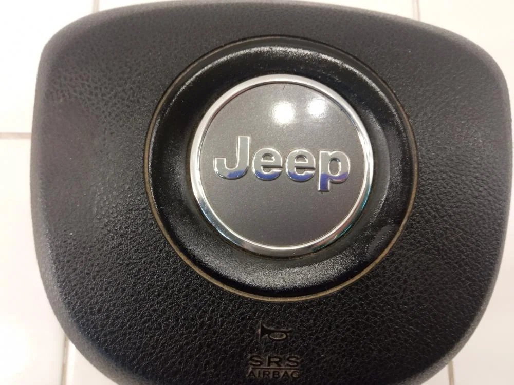 Подушка безопасности в рулевое колесо Jeep Cherokee V (2013—2018) - миниатюра 3
