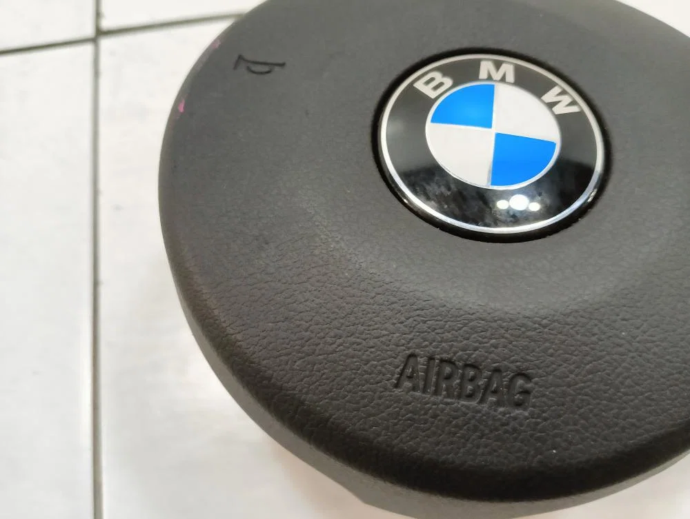 Подушка безопасности в рулевое колесо BMW 3 серия F30/F31 рестайлинг (2015—2020) - миниатюра 9