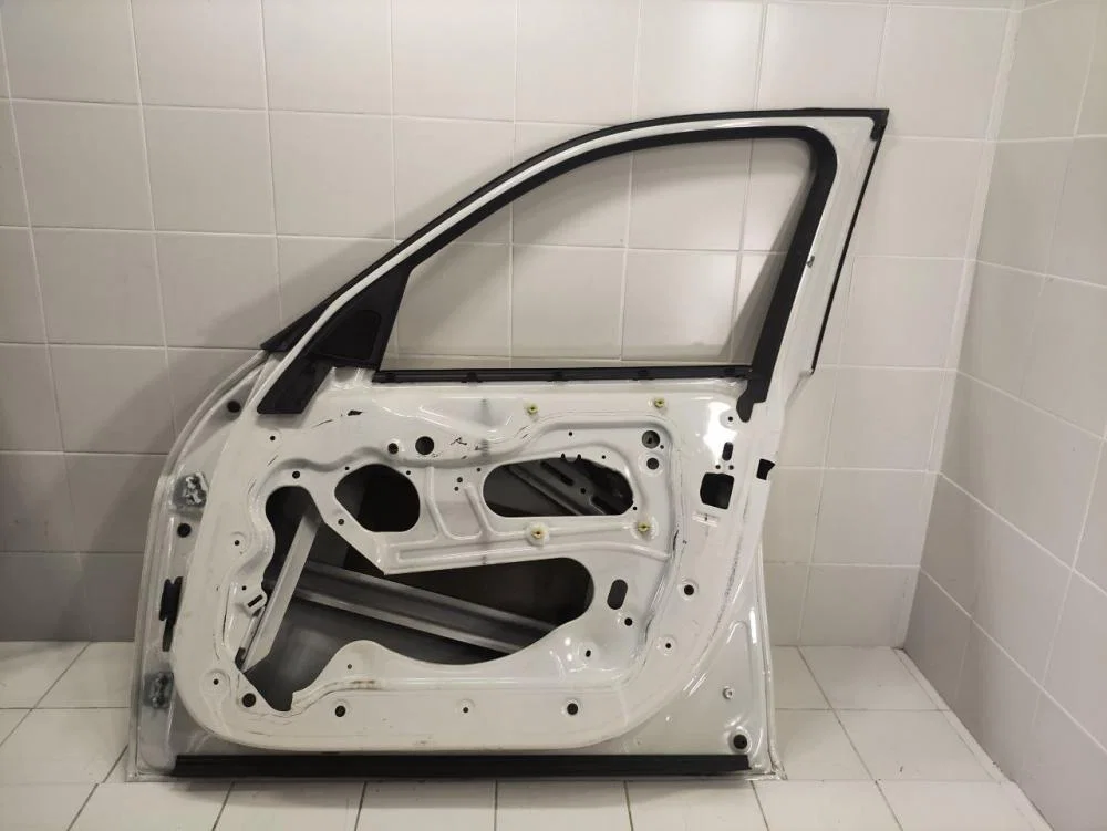 Дверь передняя правая BMW X1 E84 (2009—2012) - миниатюра 2