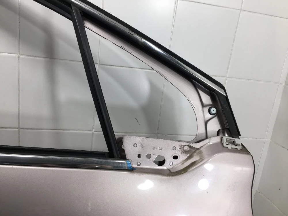 Дверь передняя правая Peugeot 208 I (2012—2015) - миниатюра 6