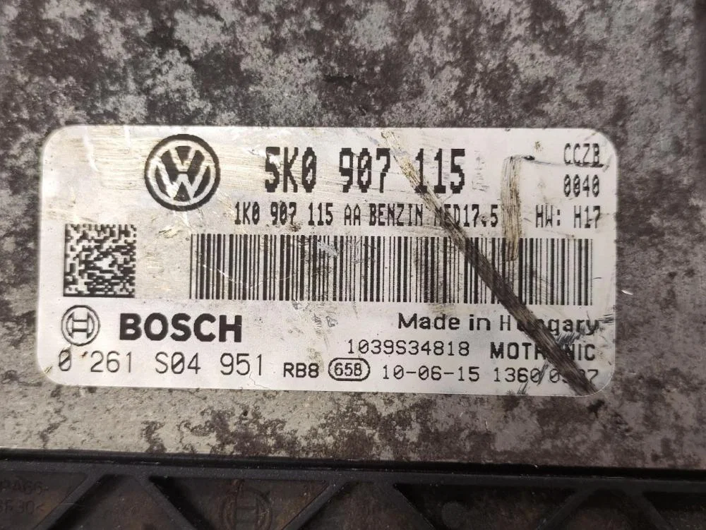 Блок управления двигателем Volkswagen Golf Mk6 (2008—2012) - миниатюра 8