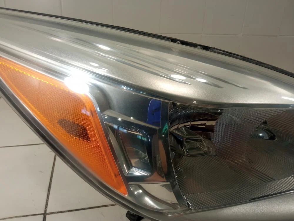 Фара правая Ford Kuga II (2012—2016) - миниатюра 4