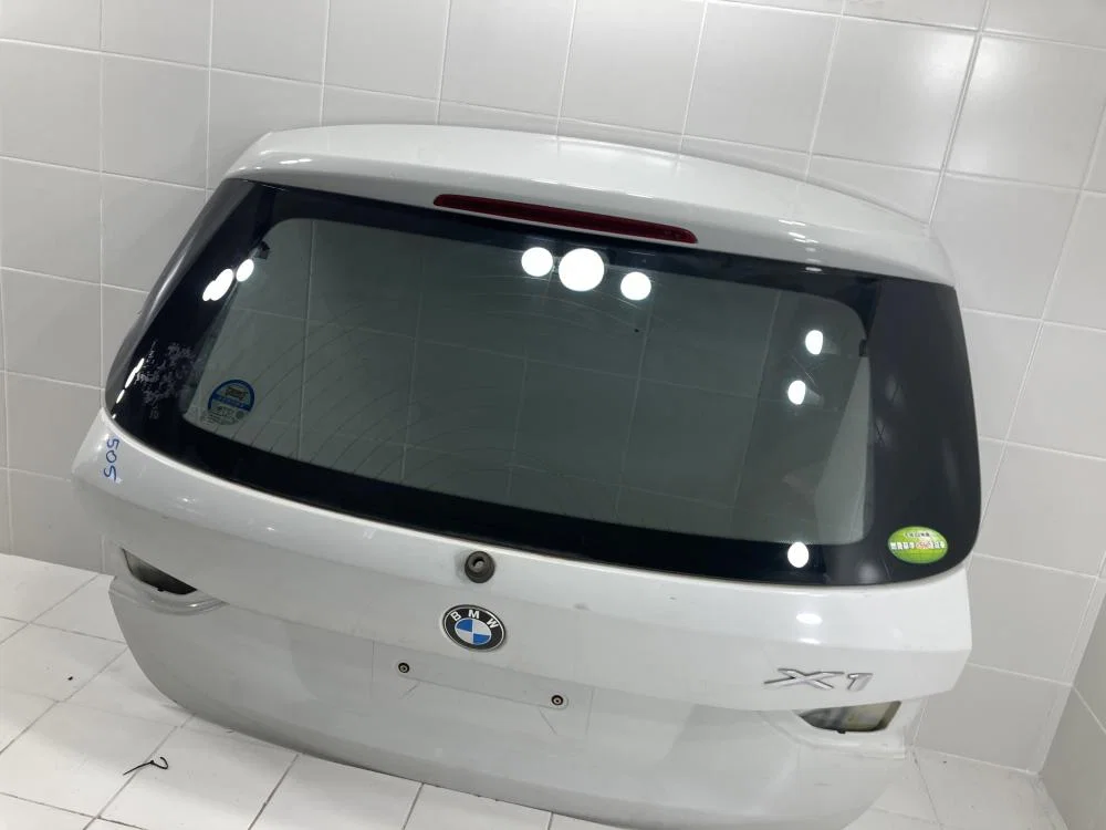 Дверь багажника со стеклом BMW X1 E84 (2009—2012) - миниатюра 4