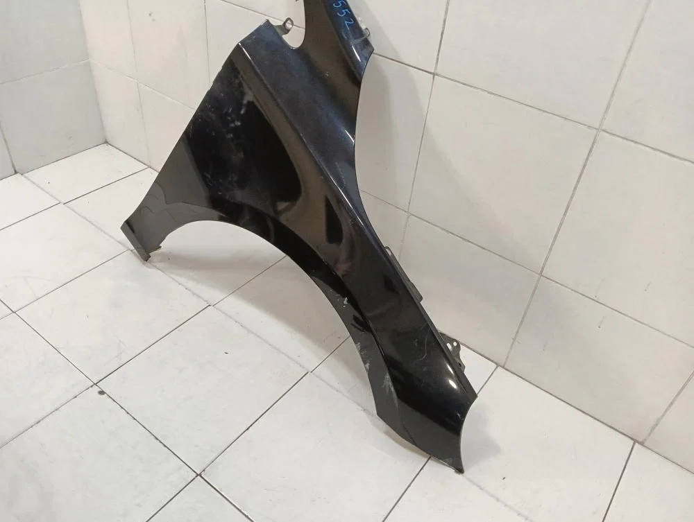 Крыло переднее правое Volvo V40 II (2012—2016) - миниатюра 2