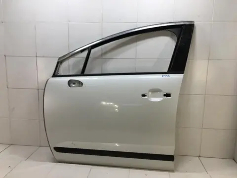 Дверь передняя левая Peugeot 3008 I (2009—2013)
