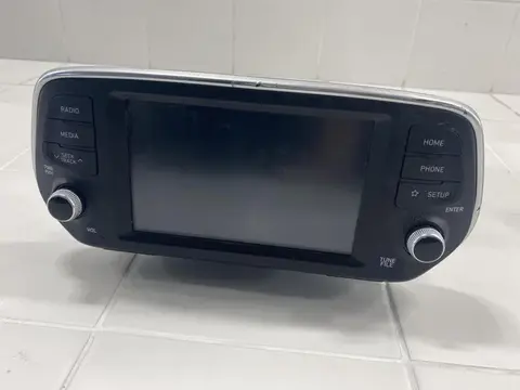 Головное устройство Hyundai Santa Fe IV (2018—2021)