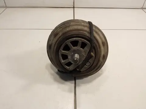 Опора двигателя Jaguar XF I рестайлинг (2011—2015)