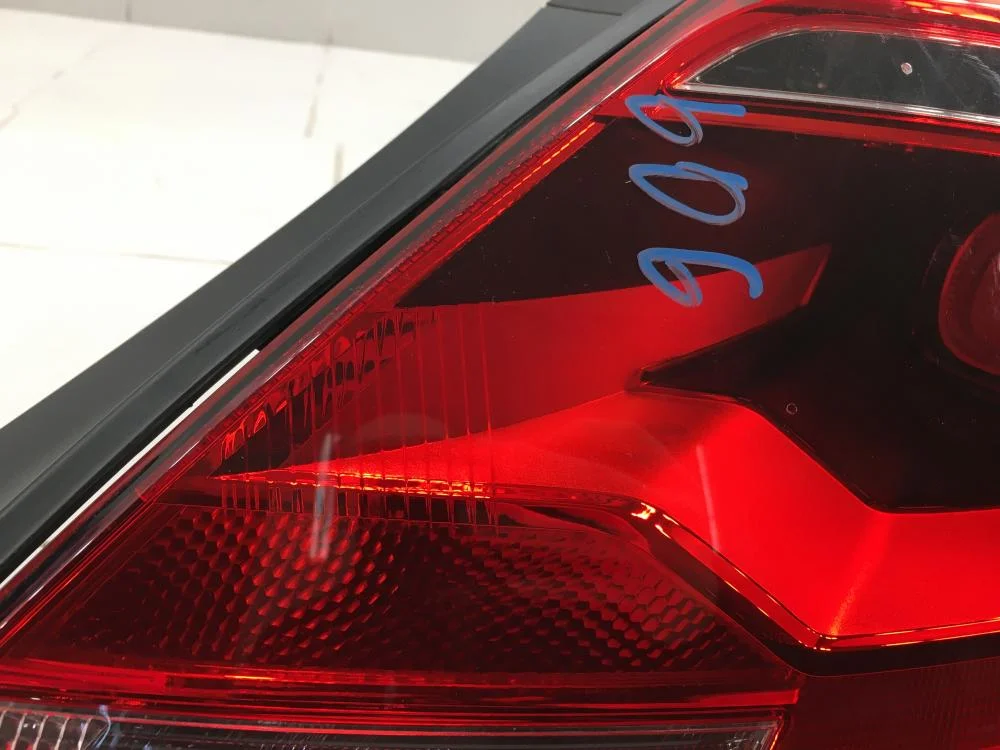 Фонарь задний правый Volkswagen Beetle A5 (2011—2019) - миниатюра 6