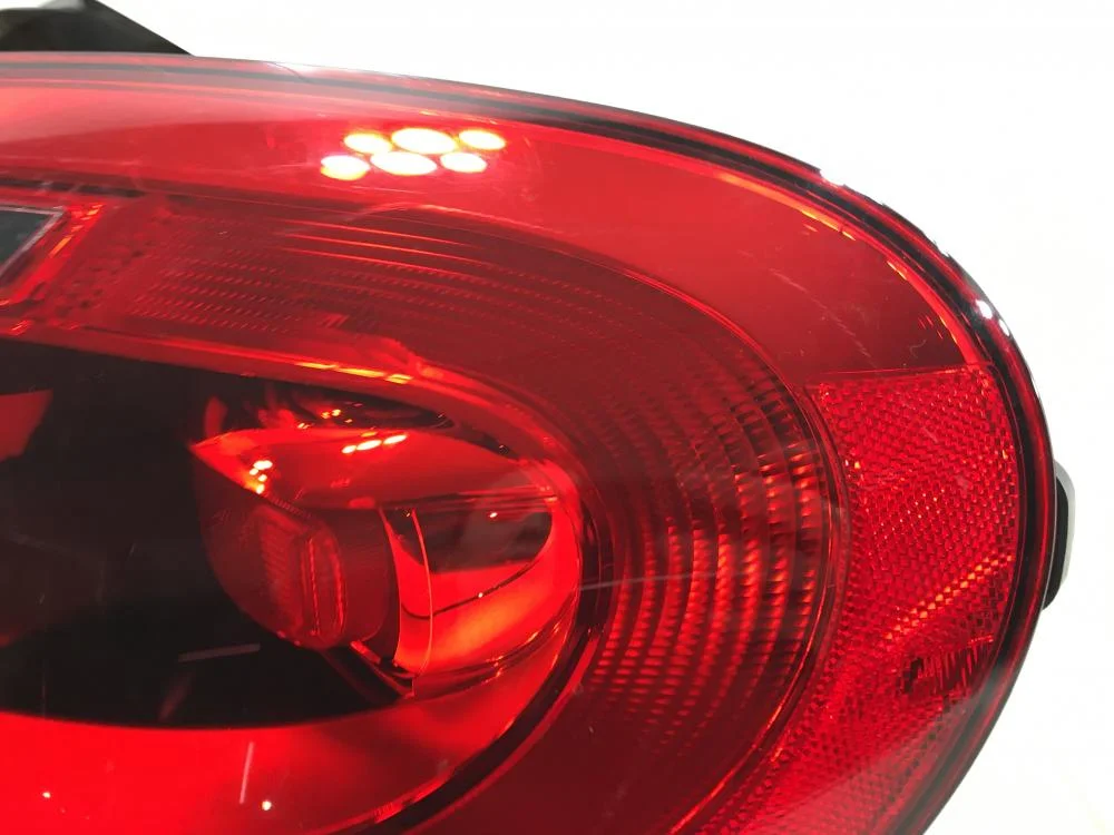Фонарь задний правый Volkswagen Beetle A5 (2011—2019) - миниатюра 9