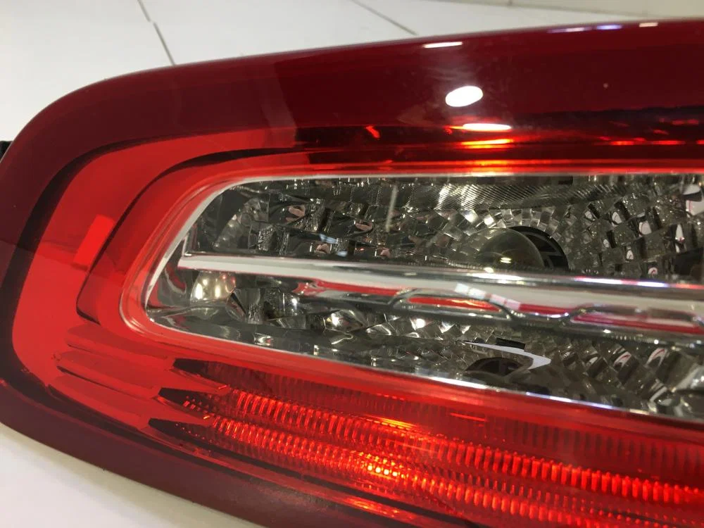 Фонарь задний внутренний правый Citroen DS 5 I (2011—2015) - миниатюра 7