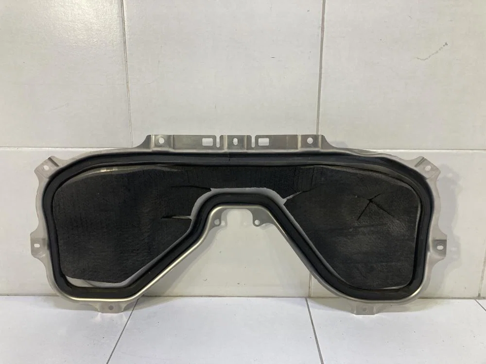 Тепловой экран Porsche Cayman 981 (2013—2016) - миниатюра 3