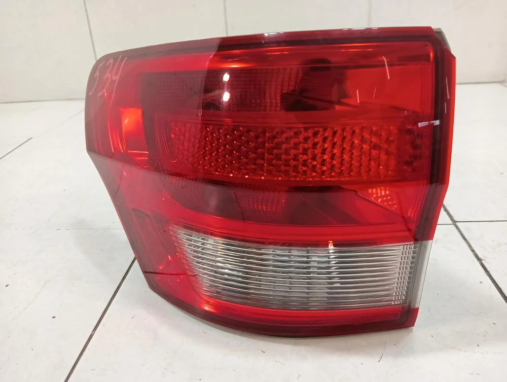 Фонарь задний левый Jeep Grand Cherokee WK2 (2010—2013) - изображение 1