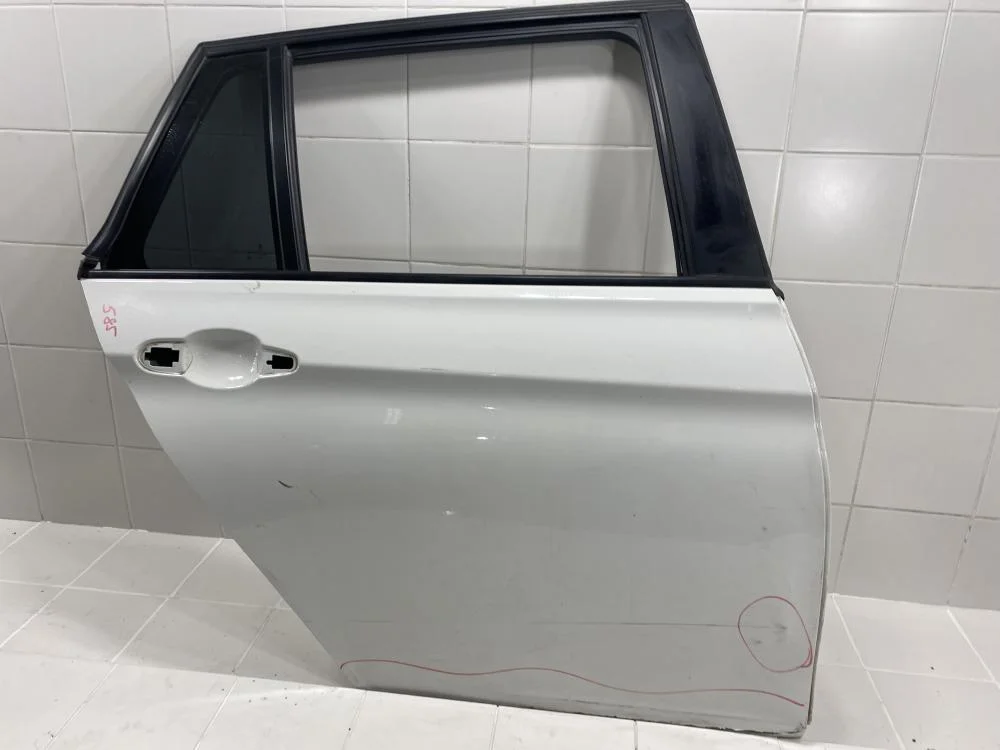 Дверь задняя правая BMW 3 серия F30/F31 (2011—2015) - миниатюра 2