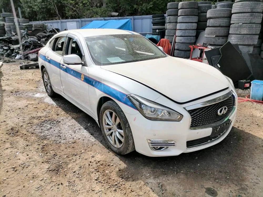 Камера передняя Infiniti Q70 I рестайлинг (2015—2019) - миниатюра 10