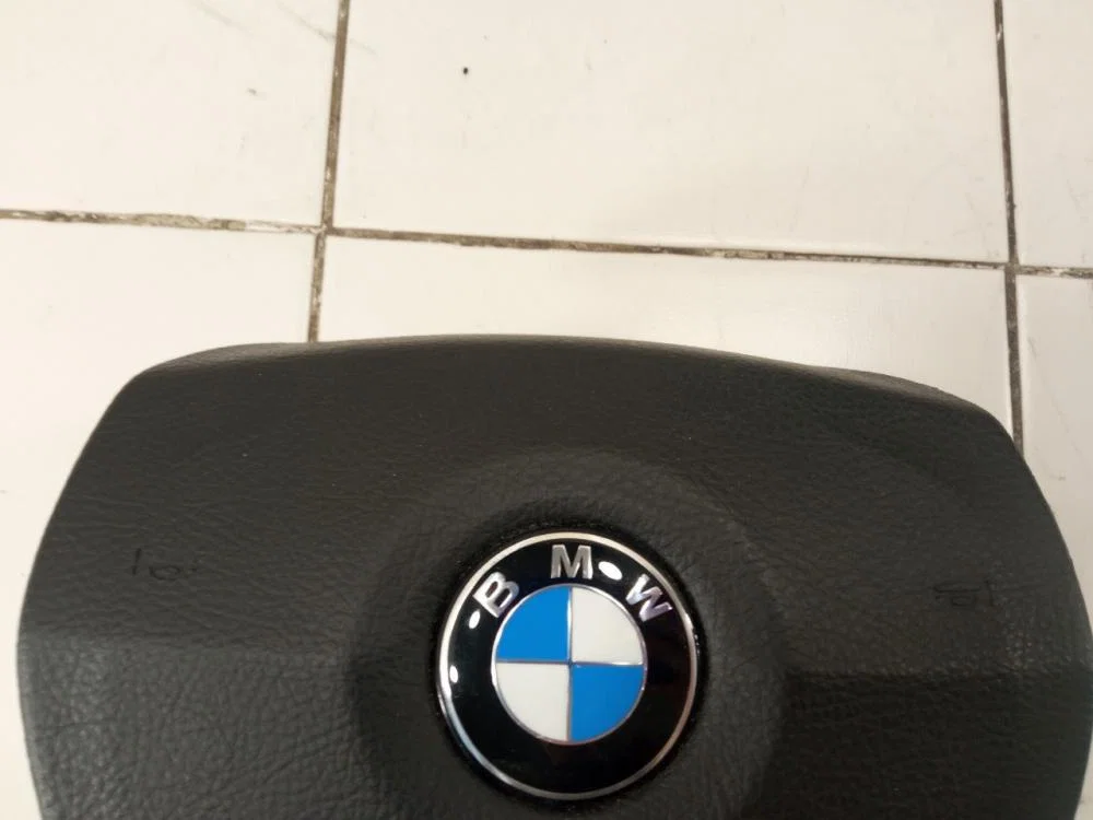 Подушка безопасности в рулевое колесо BMW 5 серия F10/F11 (2009—2013) - миниатюра 3