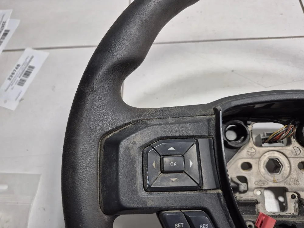 Рулевое колесо Ford F-150 XIII (2014—2018) - миниатюра 8