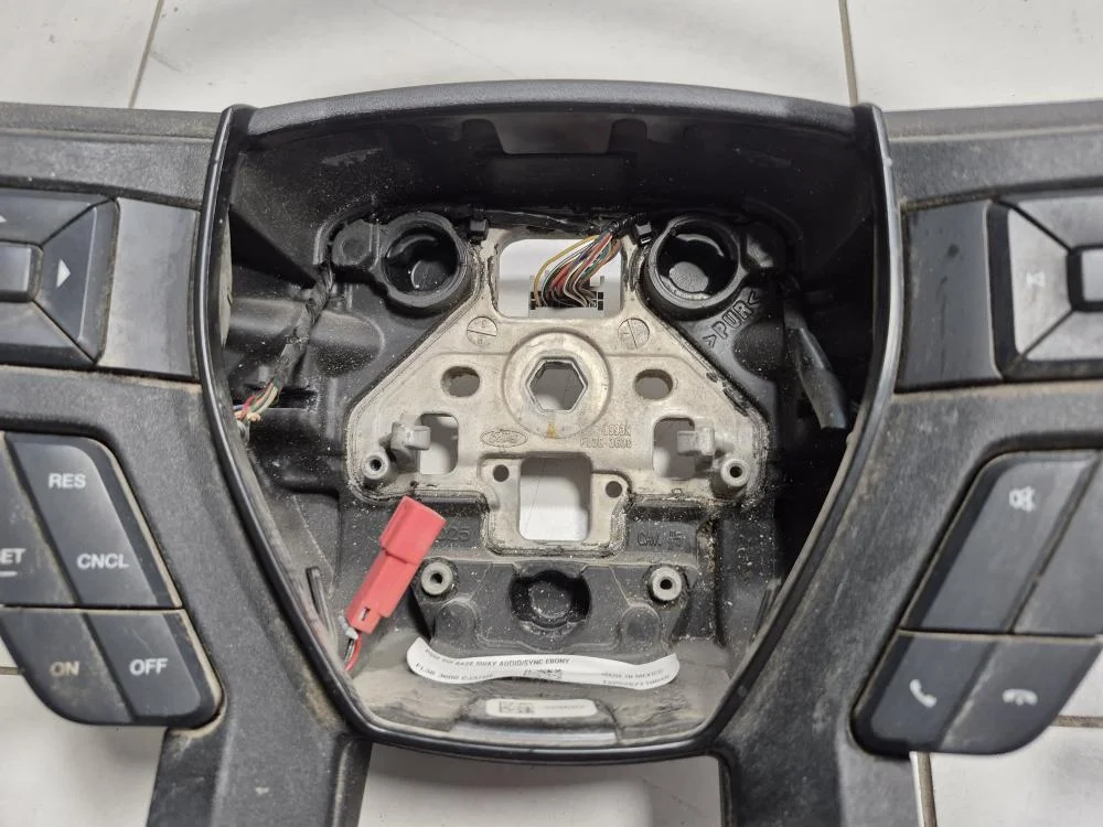 Рулевое колесо Ford F-150 XIII (2014—2018) - миниатюра 9