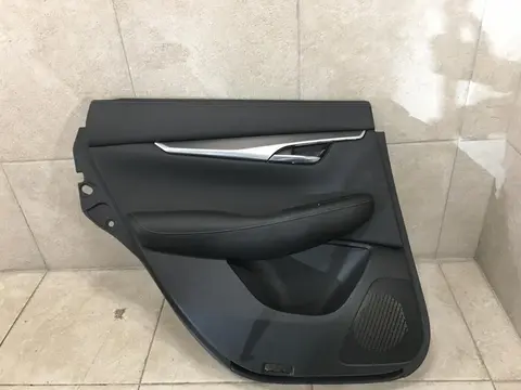 Обшивка двери задней левой Infiniti QX50 II (2017—2026)