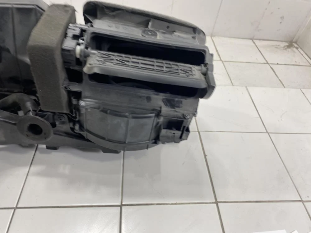 Корпус отопителя Audi A8 D4 (2010—2014) - миниатюра 7