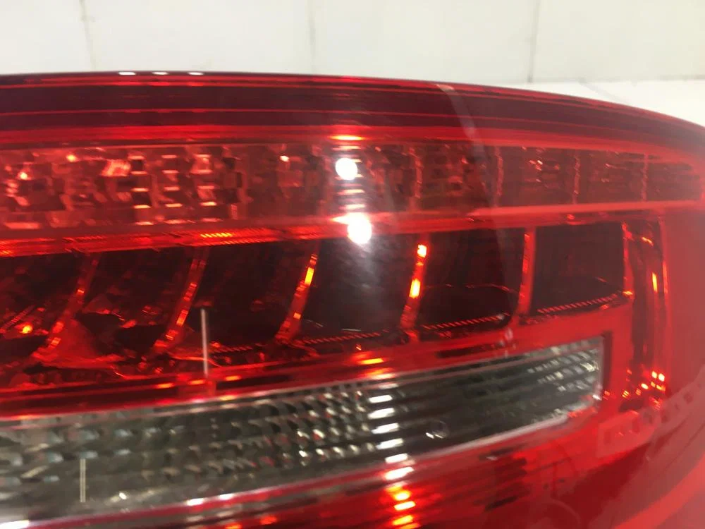 Фонарь задний наружный правый Audi A4 B8 рестайлинг (2011—2015) - миниатюра 8
