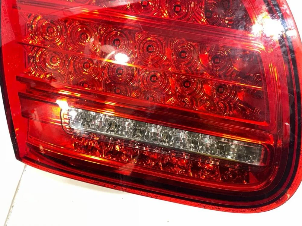 Фонарь задний внутренний левый Porsche Cayenne II (2010—2014) - миниатюра 7
