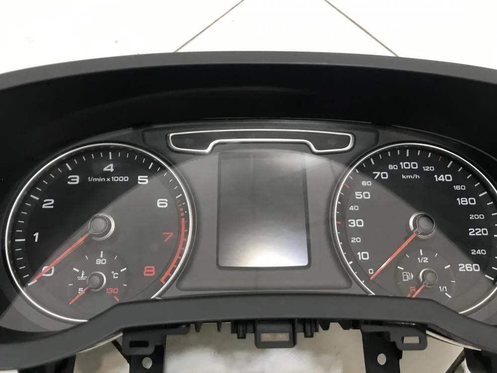 Панель приборов Audi Q3 I (2011—2014) - миниатюра 6