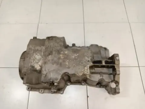 Поддон масляный двигателя Land Rover Discovery Sport I (2014—2019)