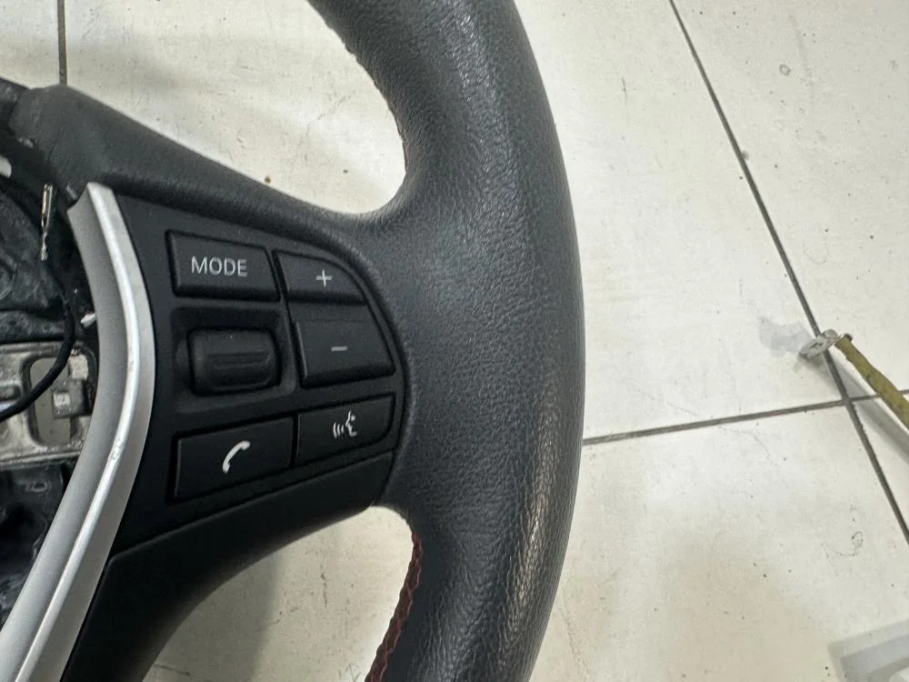 Рулевое колесо BMW 3 серия F30/F31 (2011—2015) - миниатюра 10