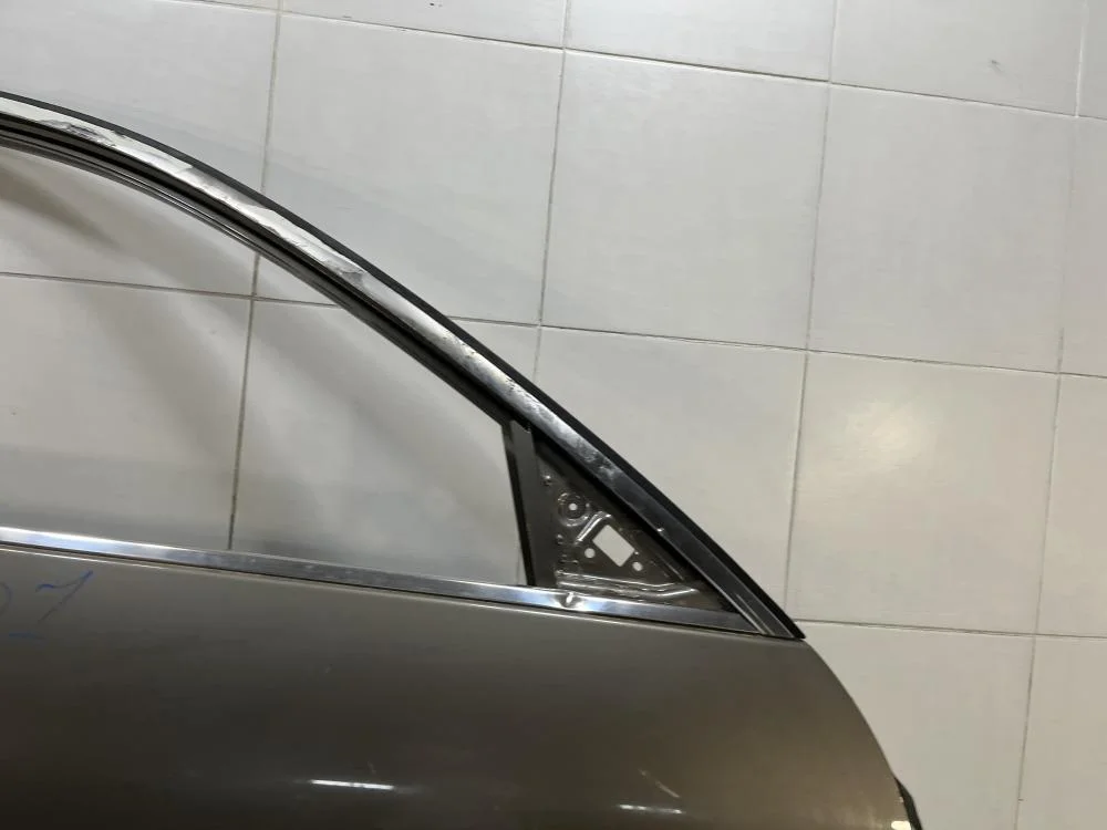 Дверь передняя правая Infiniti M35 III (2005—2008) - миниатюра 10