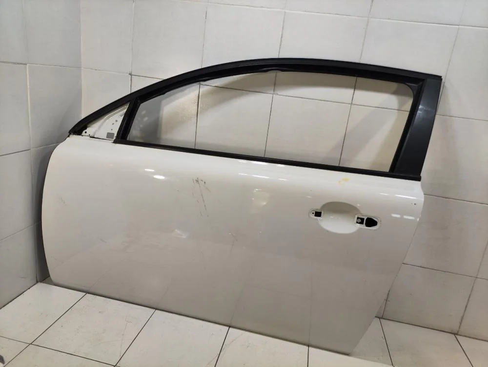 Дверь передняя левая Volvo C30 I (2006—2010) - миниатюра 3
