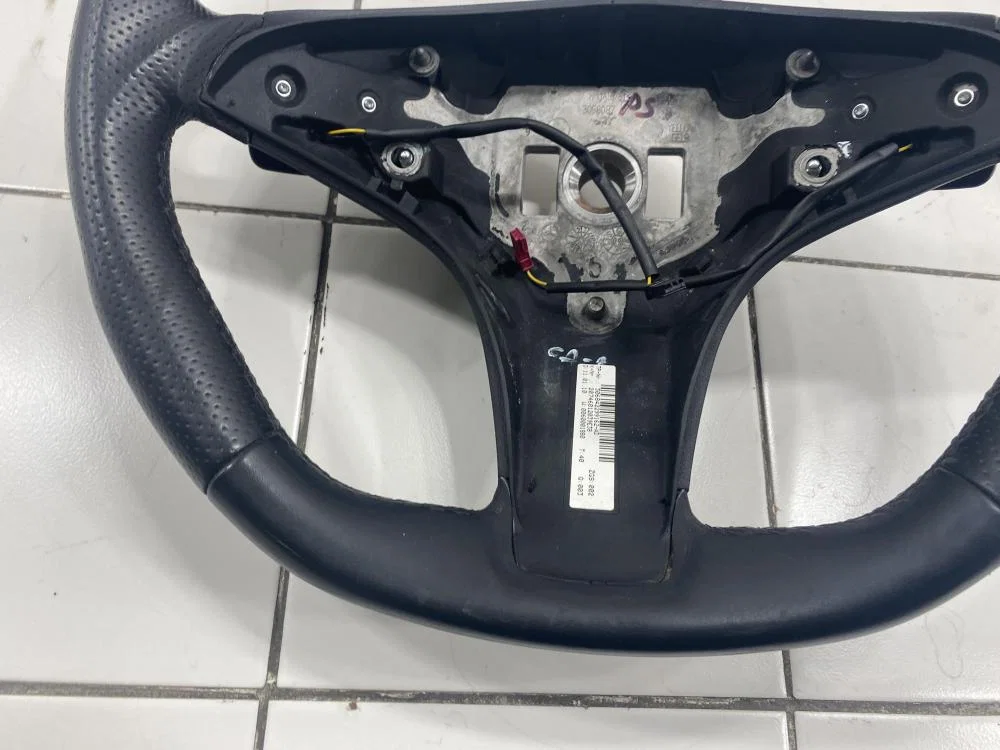 Рулевое колесо Mercedes-Benz E-класс W212/S212/C207/A207 (2009—2013) - миниатюра 4