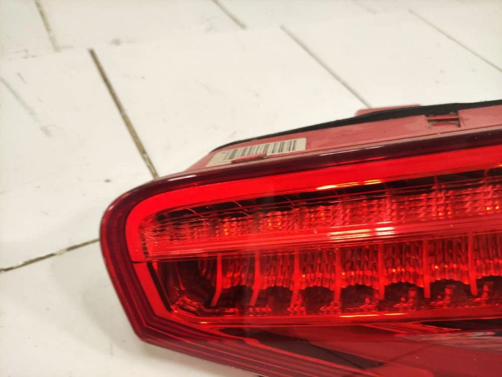 Фонарь задний внутренний правый Audi A4 B8 рестайлинг (2011—2015) - миниатюра 8
